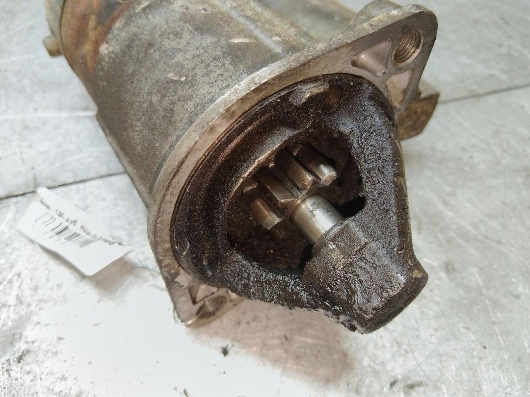 Стартер R37NKA Mitsubishi Carisma купить в магазине запчастей бу