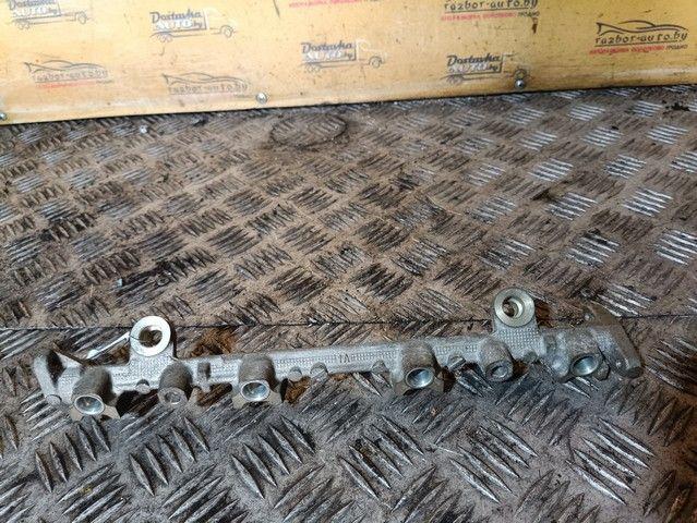 Топливная рампа F95FN8 Mitsubishi Carisma - Фото 4