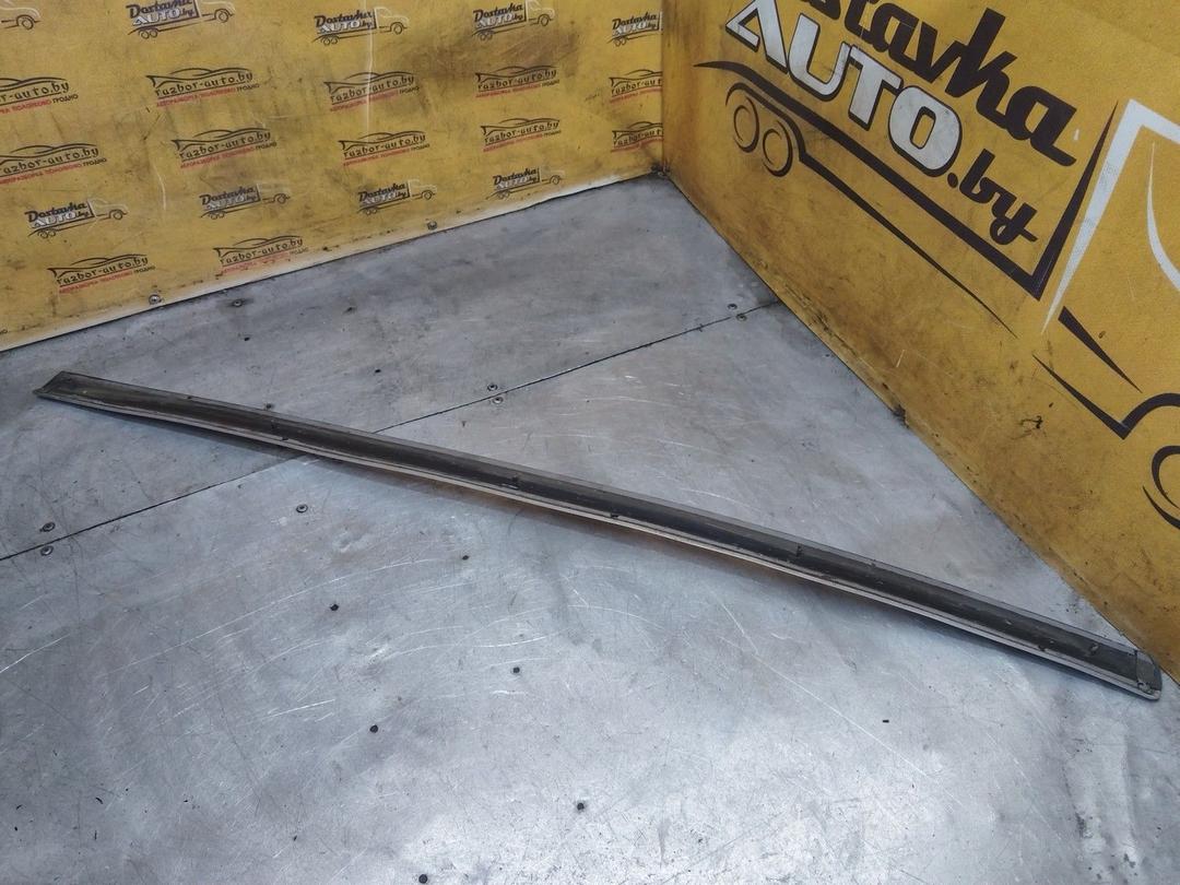 Молдинг двери передней правой GYMV63 Volkswagen Passat - Фото 2