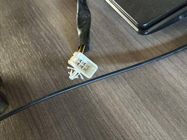 Замок двери задней правой ZCRMC5 Toyota Yaris Verso купить