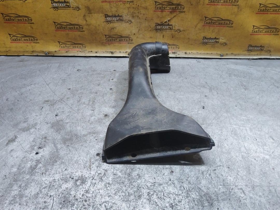 Воздухозаборник 06B98M Mitsubishi Grandis купить на авторазборке