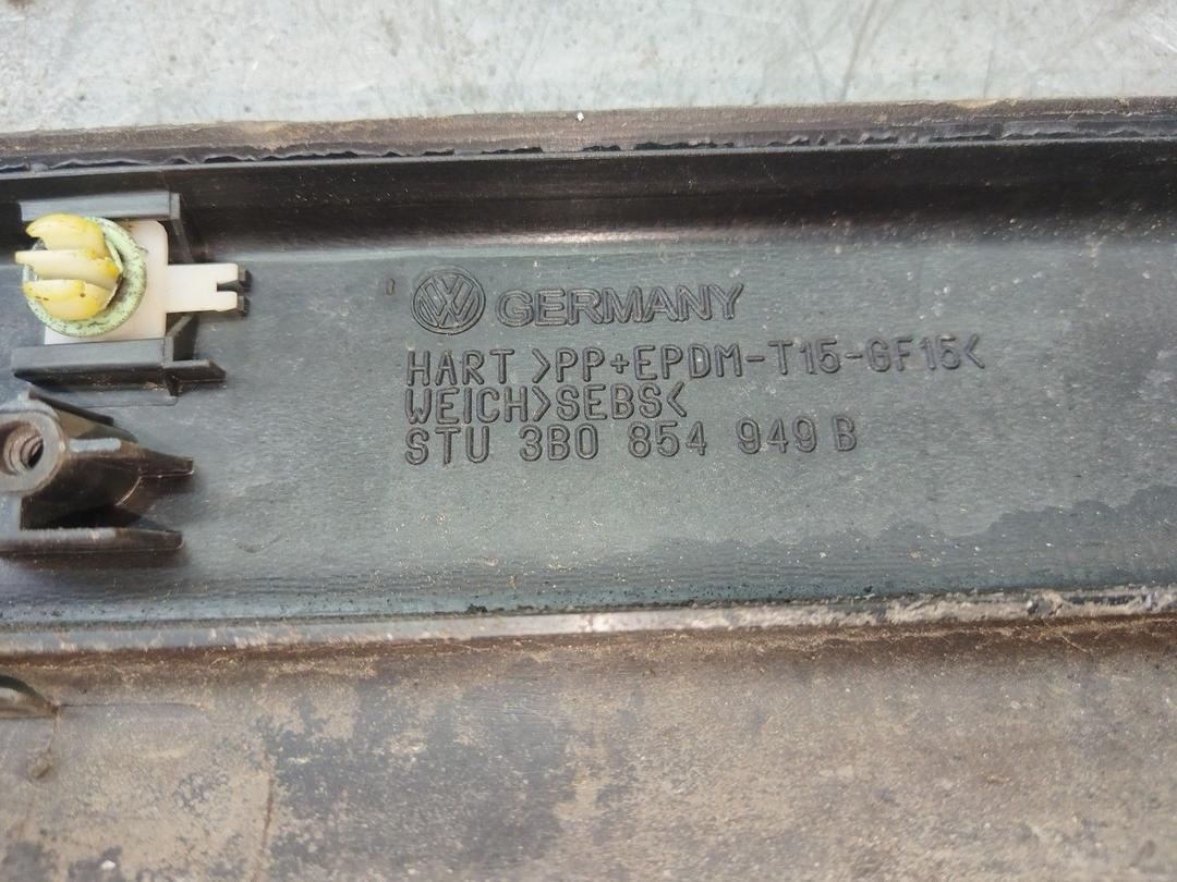 Молдинг двери задней левой WWRW1F Volkswagen Passat - Фото 4