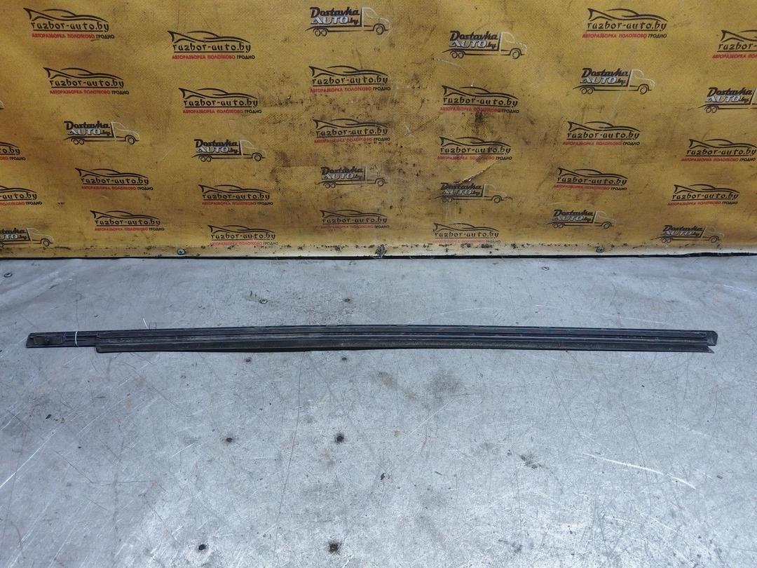 Молдинг стекла двери передней правой наружный UU20CW Opel Zafira купить