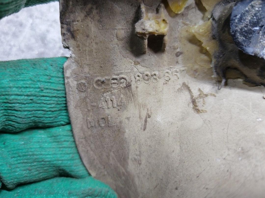 Обшивка стойки передней левой BEJ2XS Audi 80 купить в магазине запчастей бу