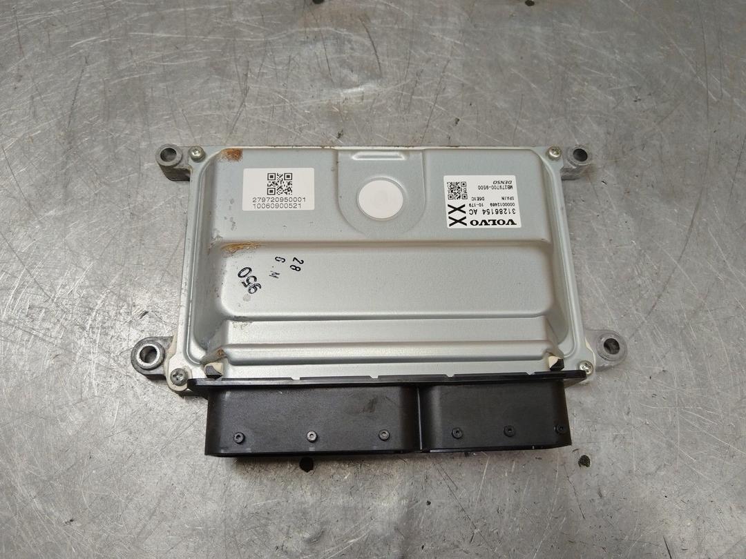 Блок управления двигателем 571HE6 Volvo XC70