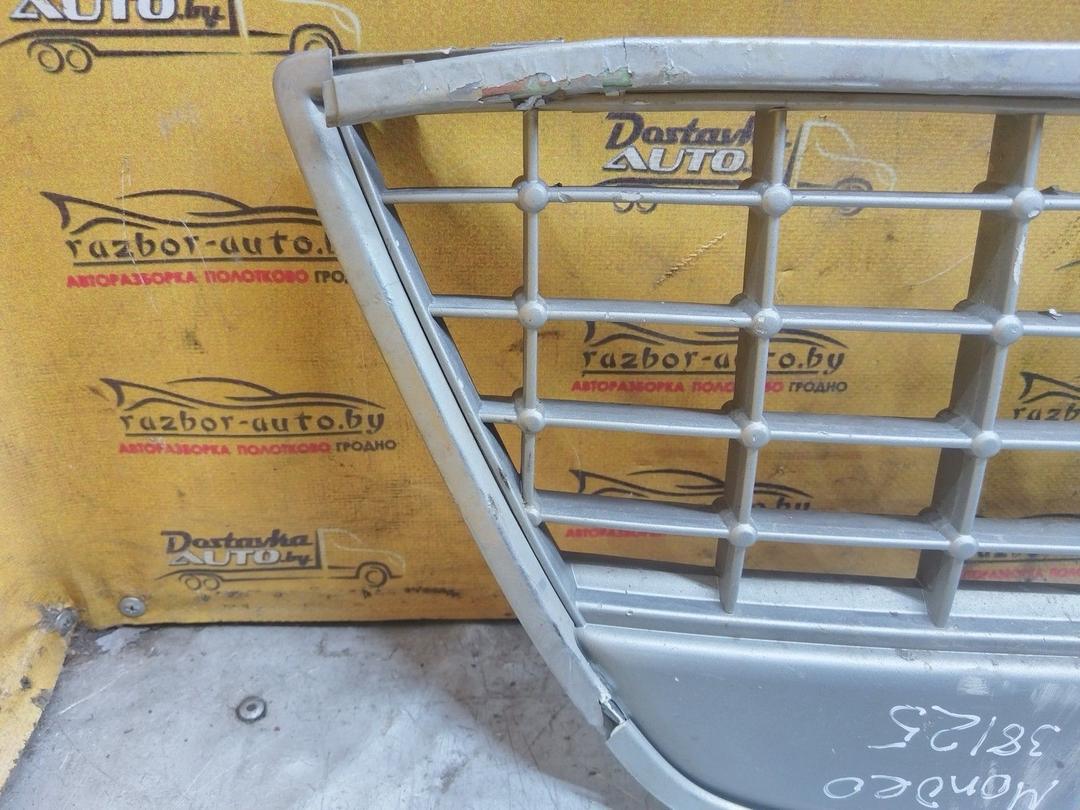 Заглушка (решетка) в бампер передний 0DW468 Ford Mondeo купить в магазине запчастей бу