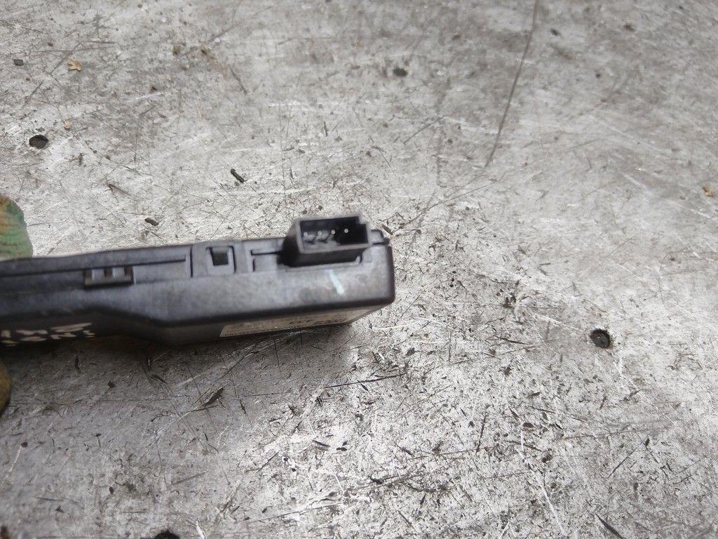 Блок управления центральным замком DZ11RZ Opel Insignia - Фото 4