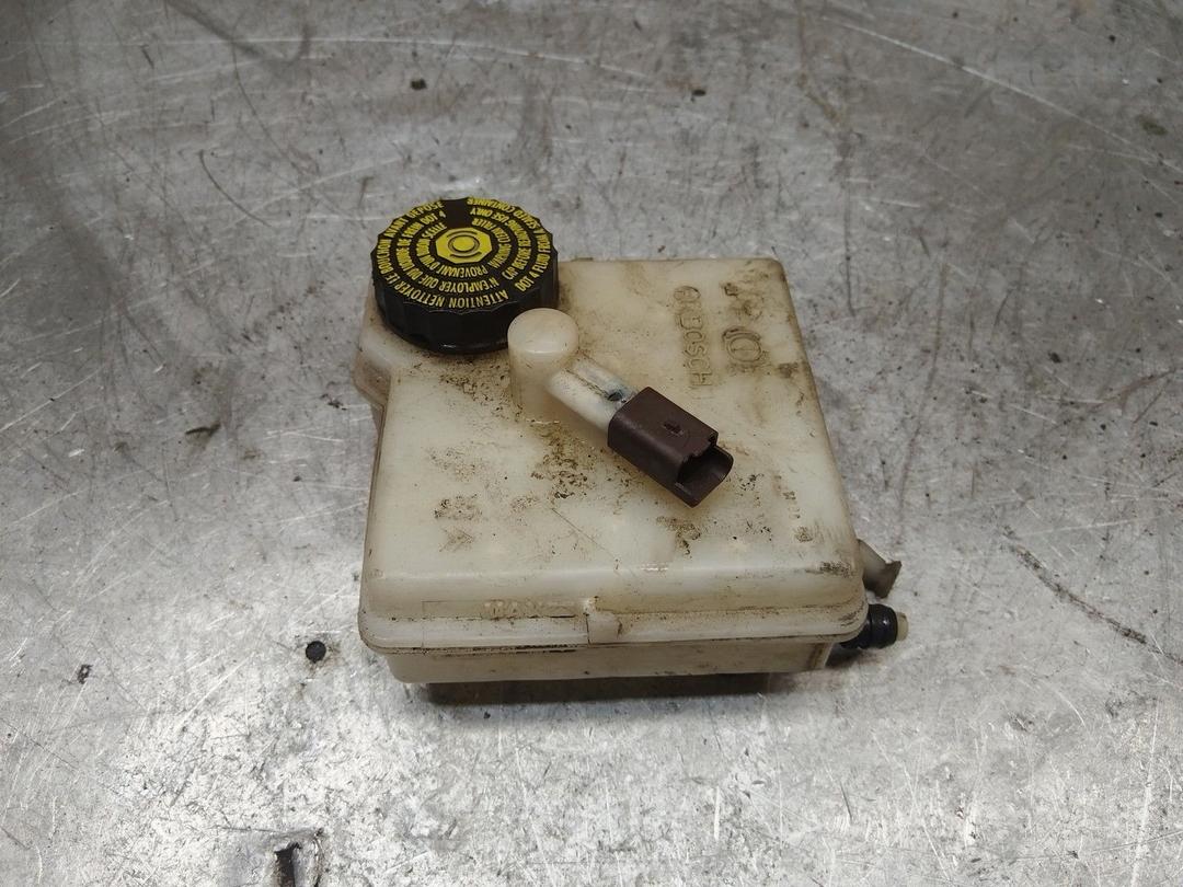 Бачок тормозной жидкости M3FPCN Citroen Xsara Picasso - Фото 1