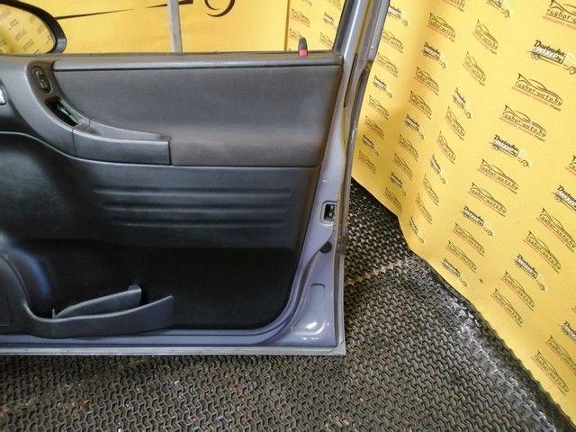 Обшивка двери передней правой (дверная карта) AKM04A Opel Zafira купить