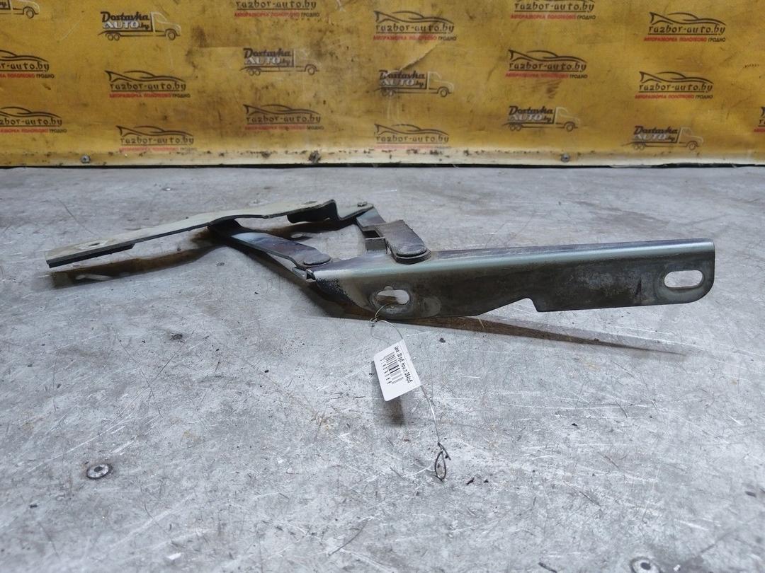 Петля капота левая D92IQ7 Audi 100 купить