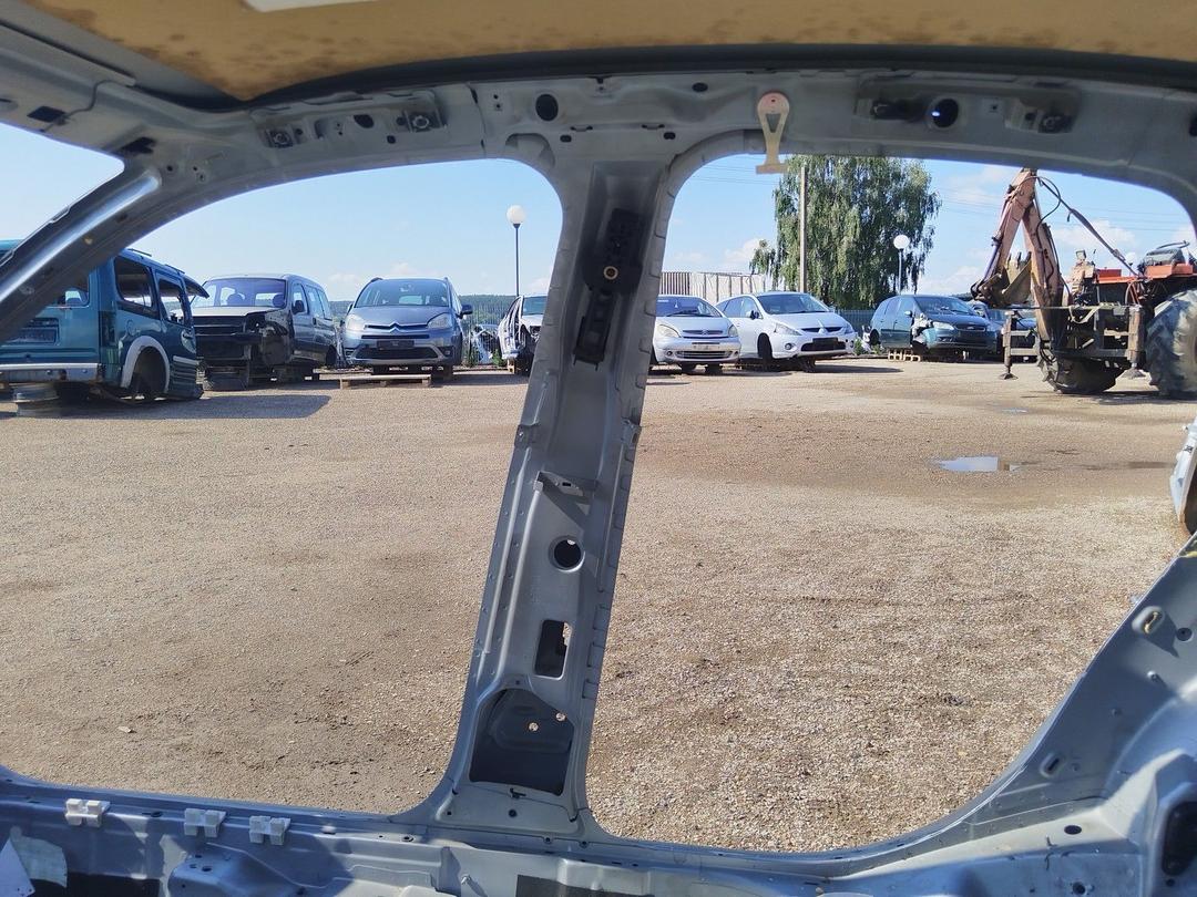 Стойка кузовная центральная правая MY5AI4 Audi A4 купить в магазине запчастей бу