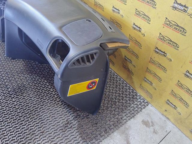 Панель передняя салона (торпедо) KT2DIW Volvo V40 undefined