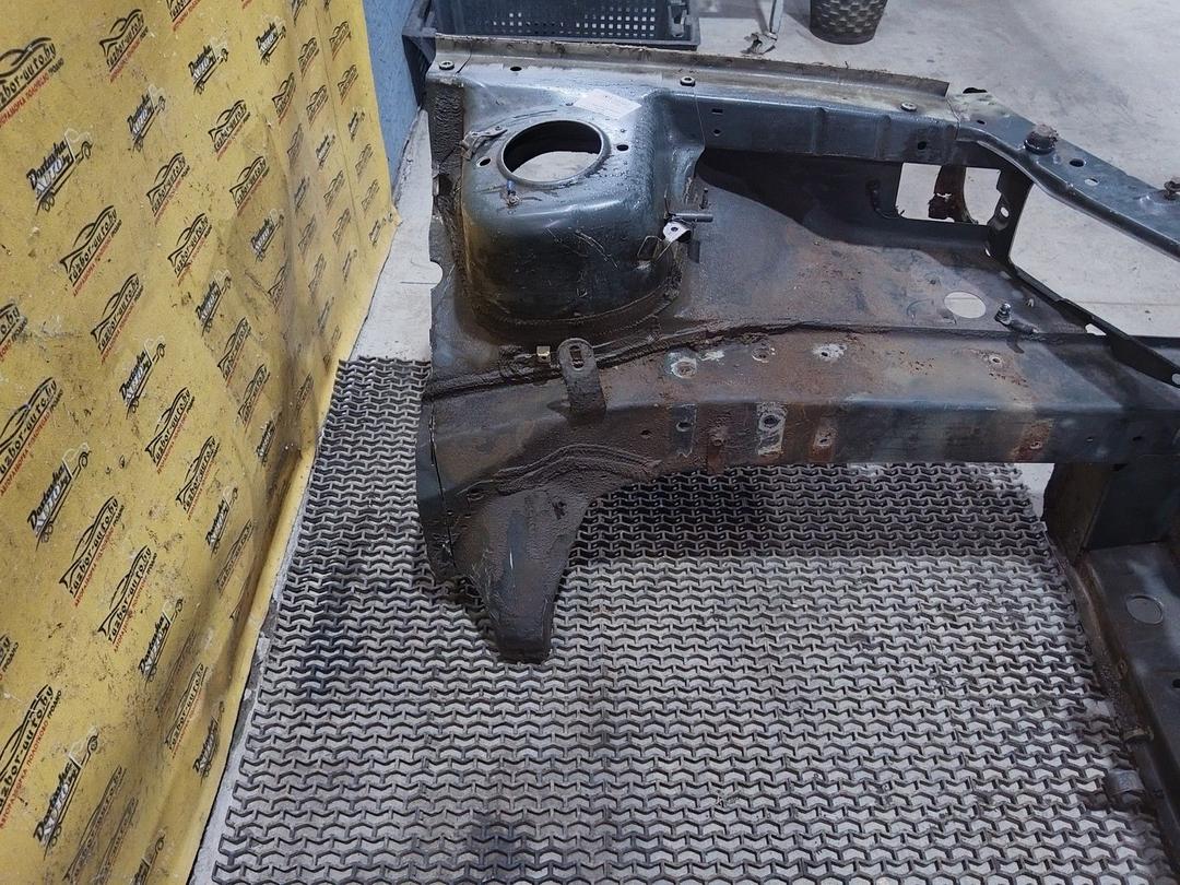 Стакан лонжерона левый 0E7X5H Daewoo Nubira купить