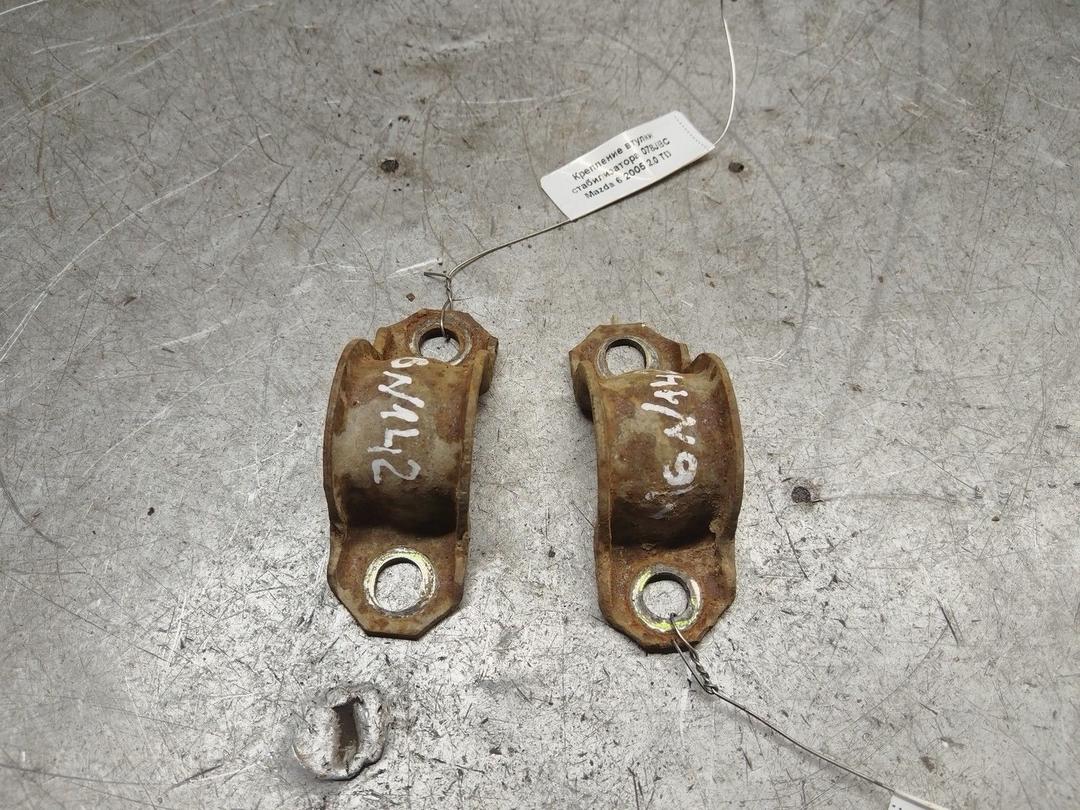 Крепление втулки стабилизатора 078JBC Mazda 6