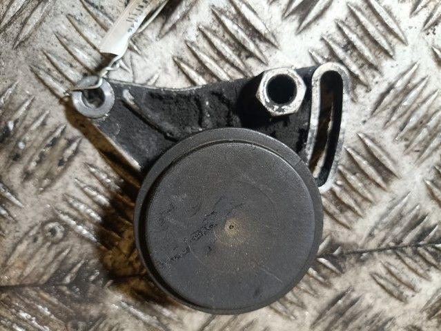 Кронштейн двигателя 8ZYN85 Audi A4