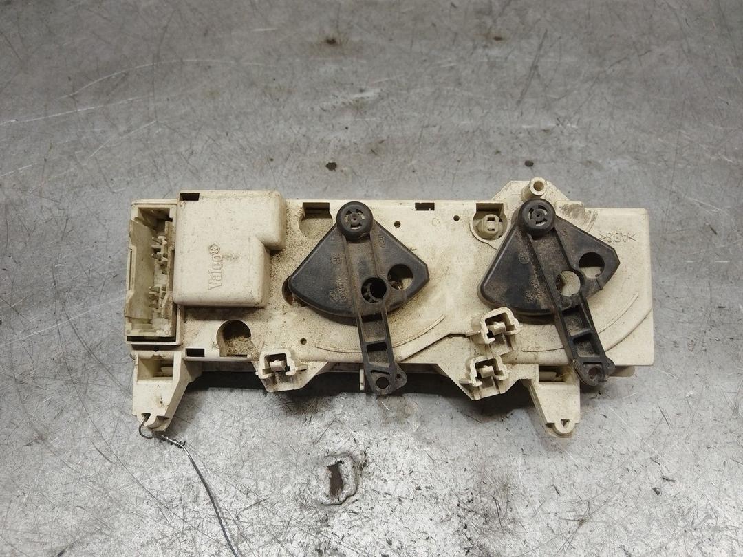 Блок управления печки/климат-контроля 812D10 Renault Scenic - Фото 2