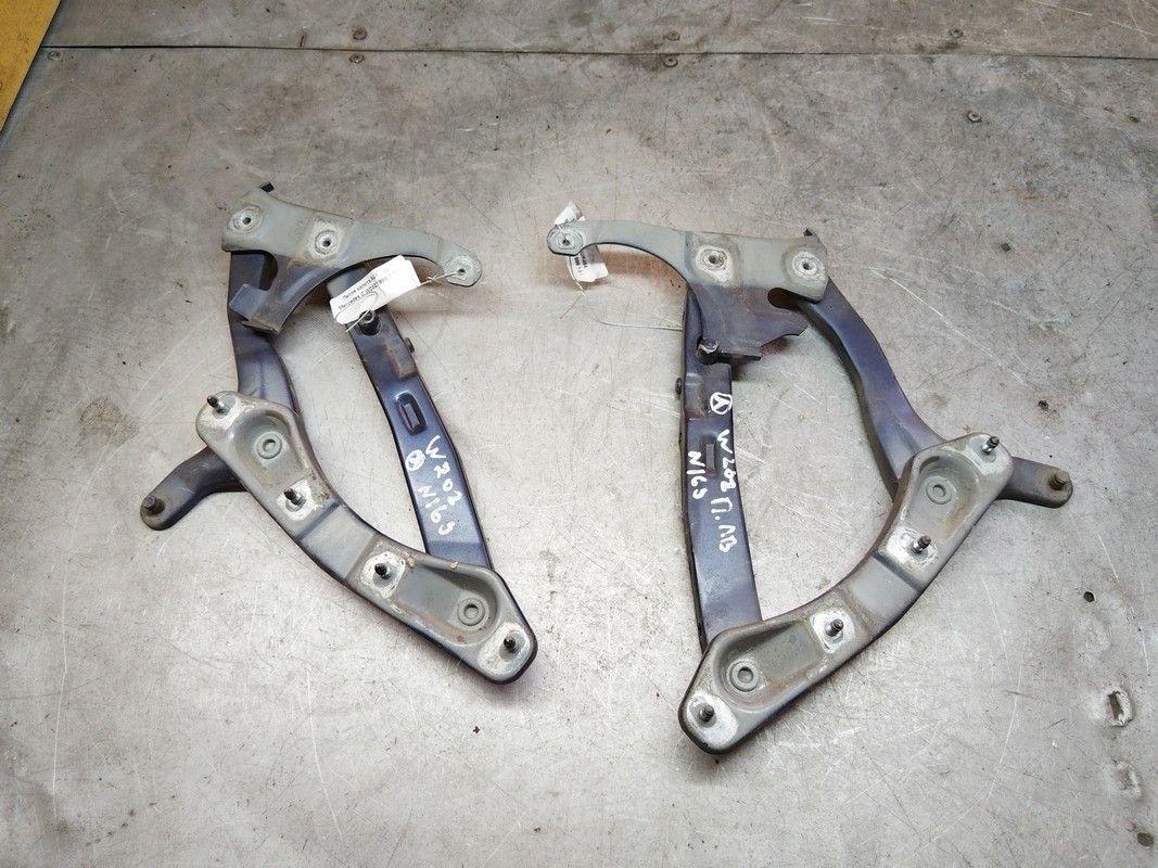 Петля капота AUK484 Mercedes C W202 купить