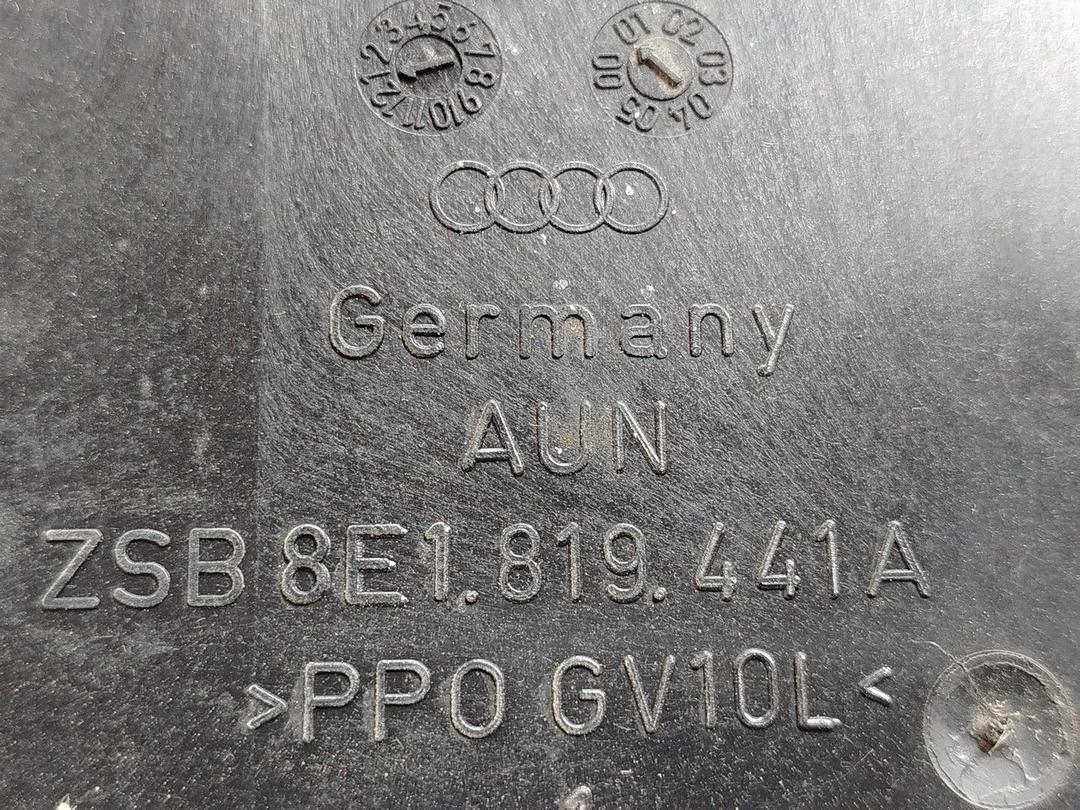 Корпус салонного фильтра O6RYM6 Audi A4 - Фото 5