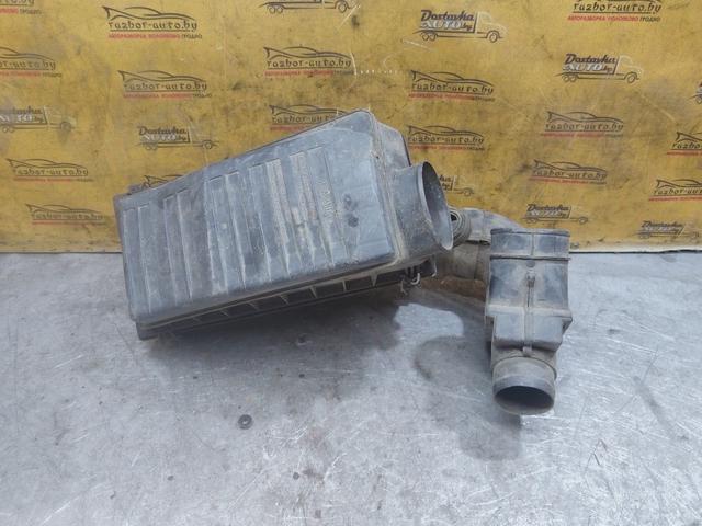 Корпус воздушного фильтра K4GMO3 Peugeot 405
