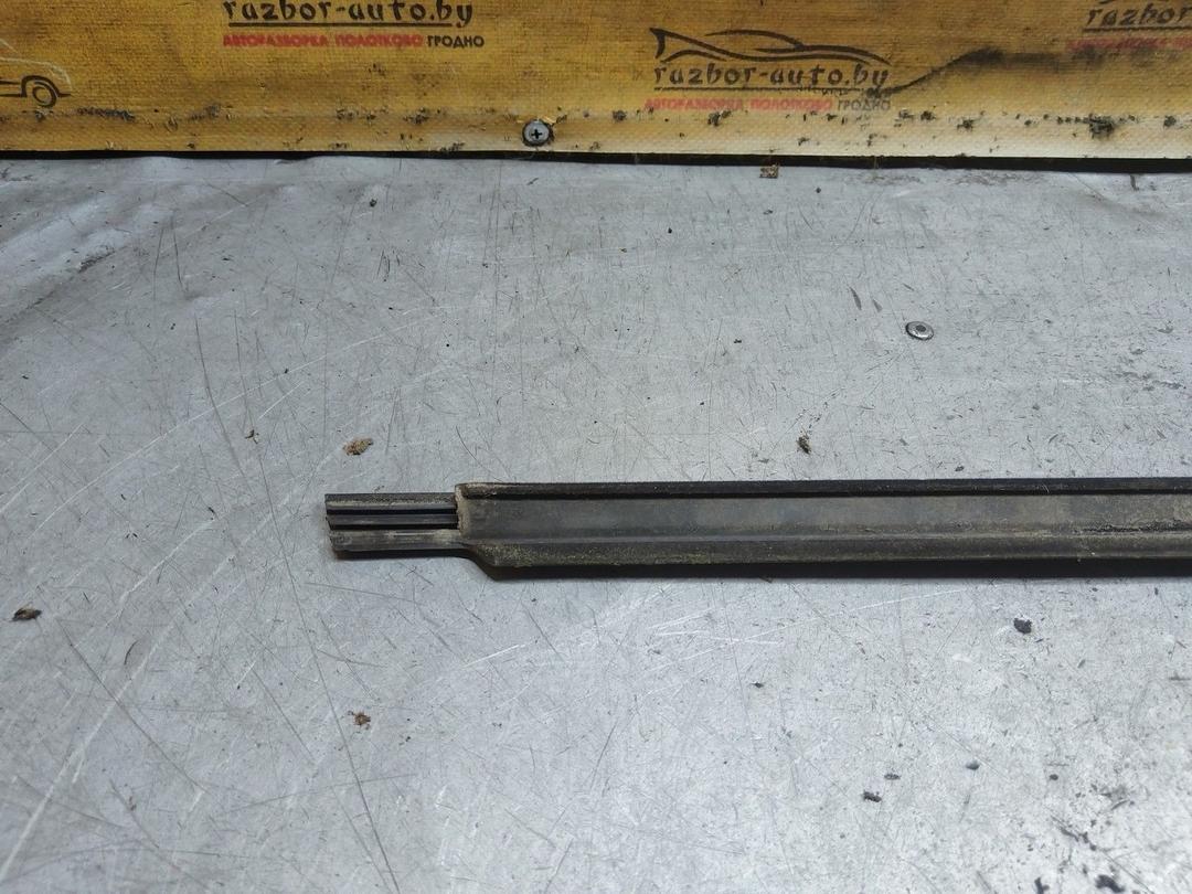 Молдинг стекла двери передней левой наружный S3GLDS Citroen C3 купить в магазине запчастей бу