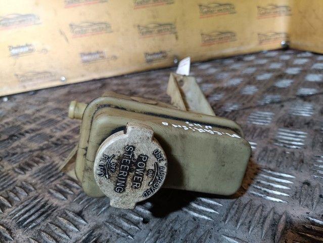 Бачок гидроусилителя 15Y0ET Mitsubishi Carisma купить с доставкой. Огромный выбор запчастей и марок авто. У нас есть практически все.