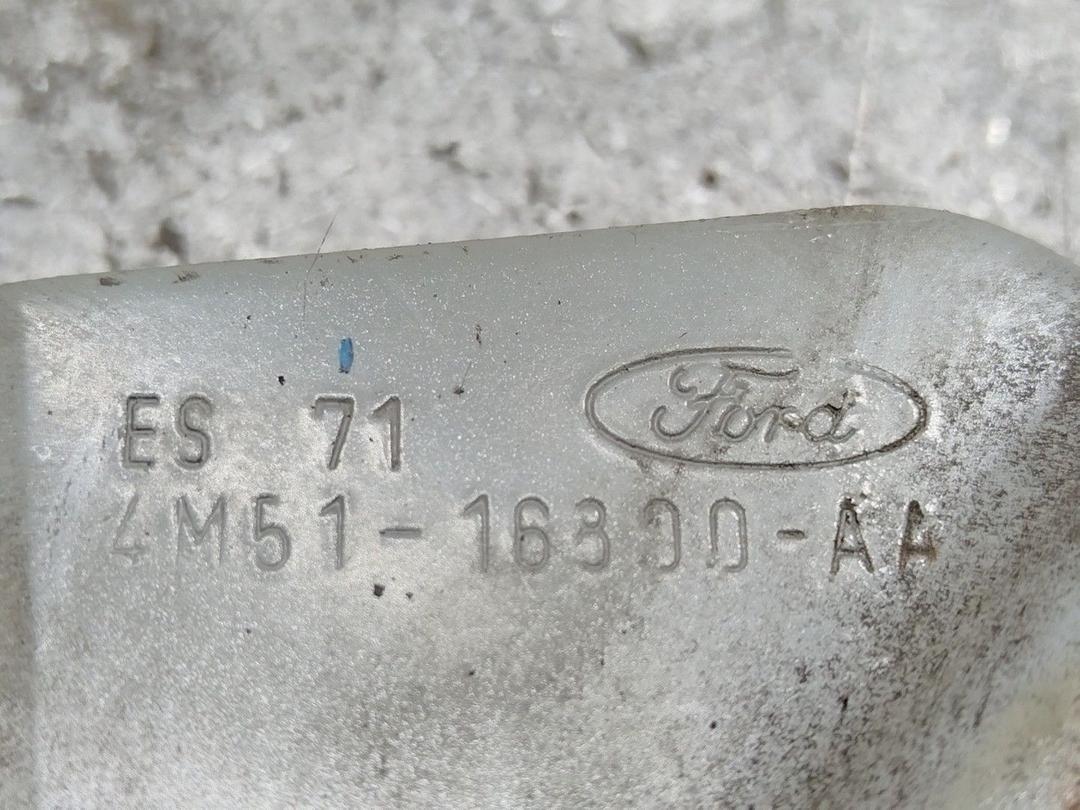 Петля капота правая 7EOJ4A Ford Focus - Фото 4