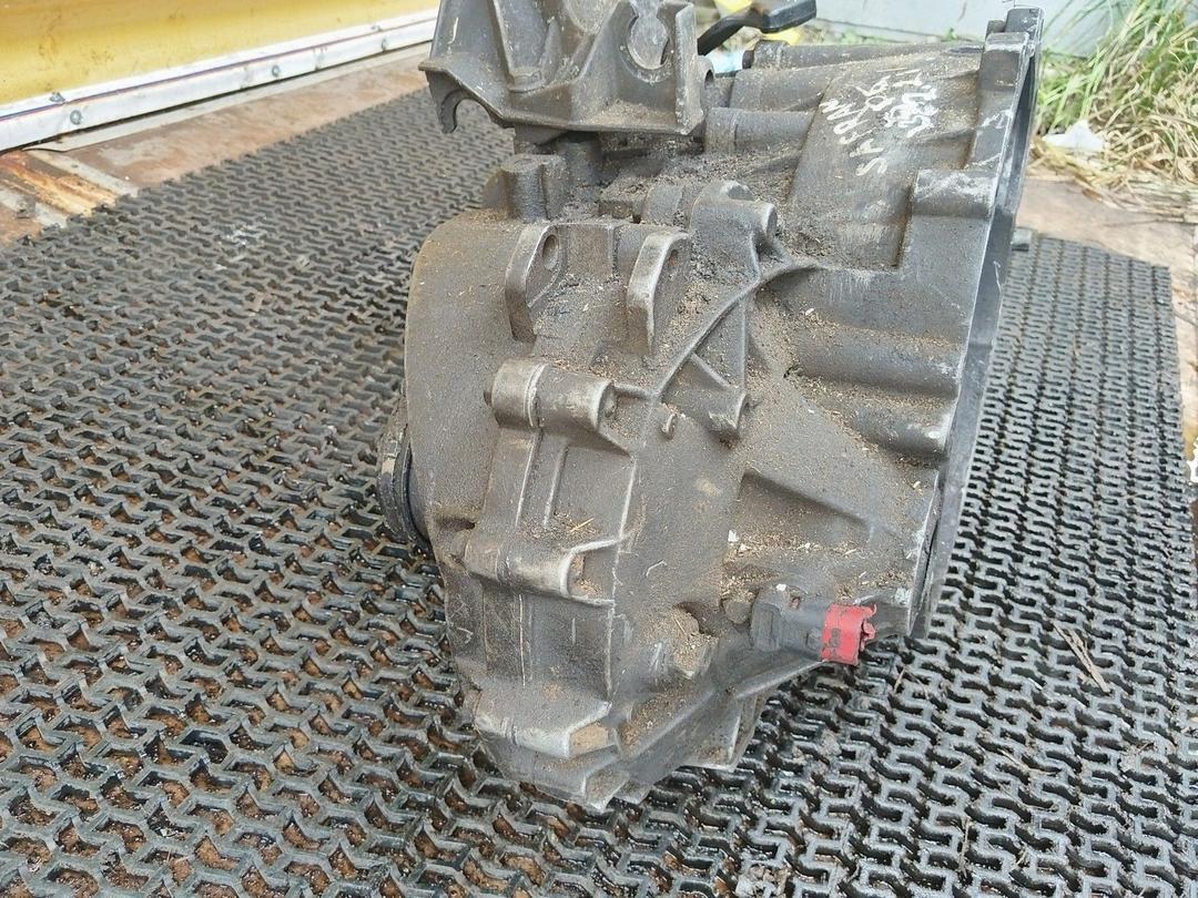 КПП механическая (МКПП) 5-ступенчатая 138D64 Renault Safrane undefined