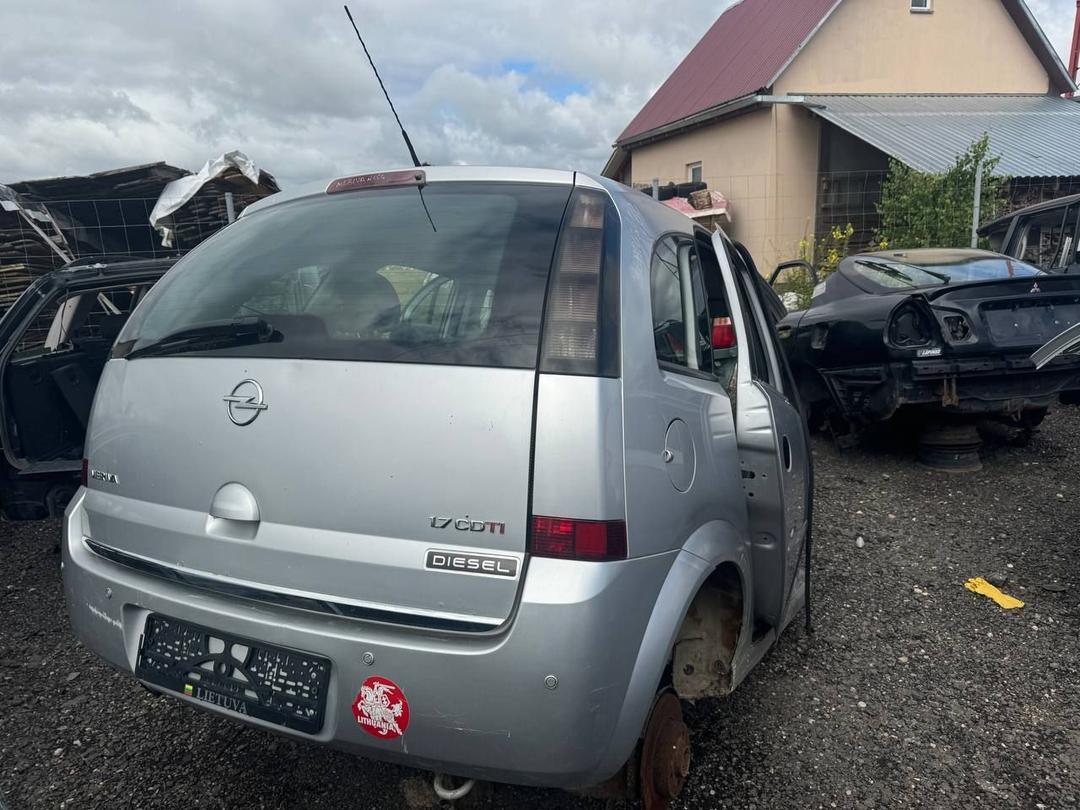 Крыло заднее правое NZZDF7 Opel Meriva