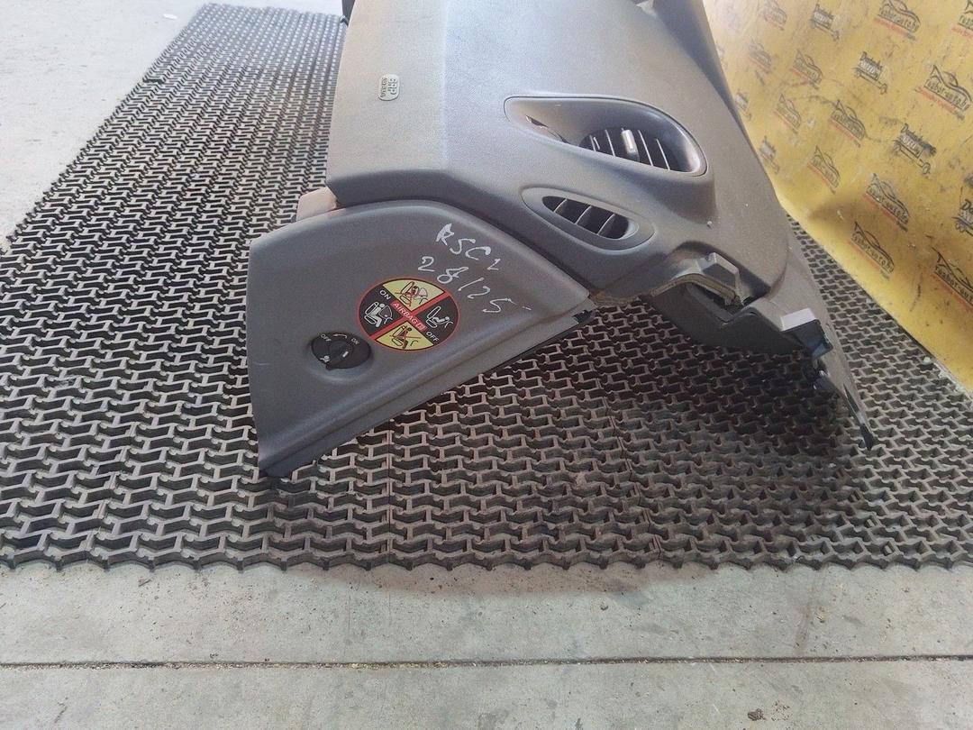 Панель передняя салона (торпедо) 92I3WH Renault Scenic undefined