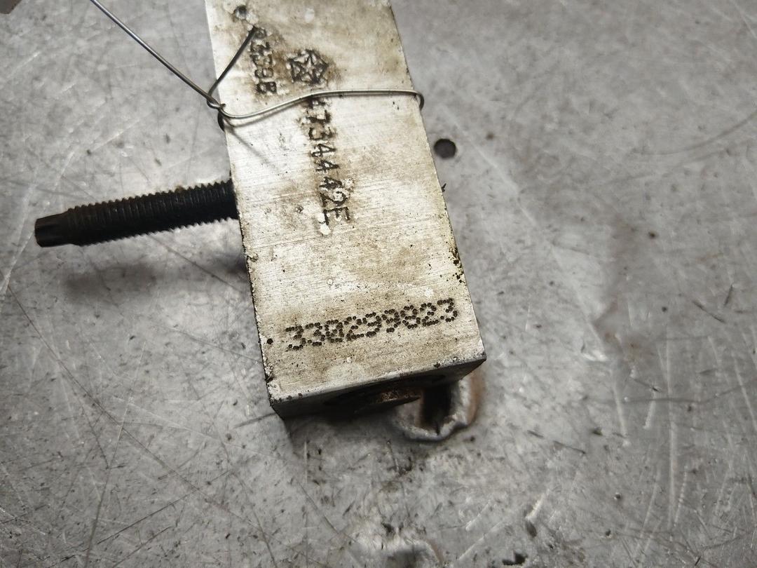 Клапан ТРВ (расширительный) кондиционера 9FPA7A Chrysler Voyager купить с доставкой