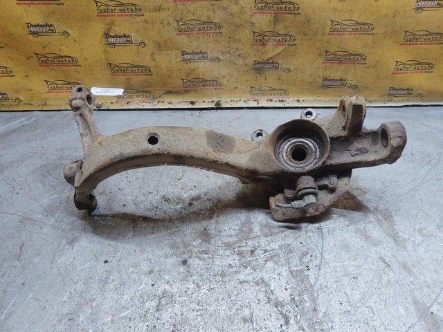 Кулак поворотный правый REYQBA Audi A4