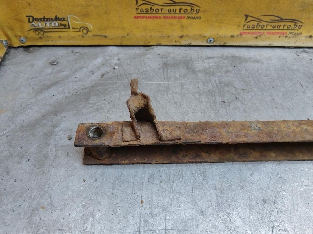 Тяга реактивная G2E3ZU Audi 100 купить с доставкой