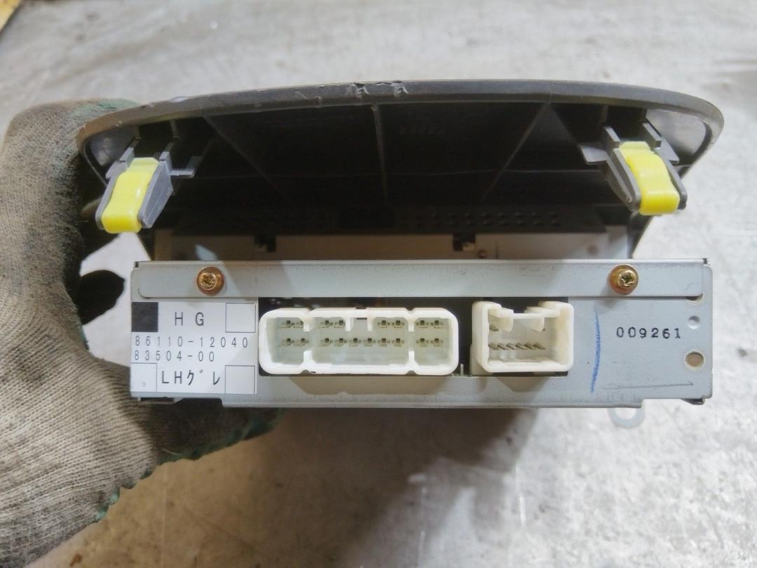 Магнитола 4BSRS7 Toyota Corolla купить с доставкой. Огромный выбор запчастей и марок авто. У нас есть практически все.