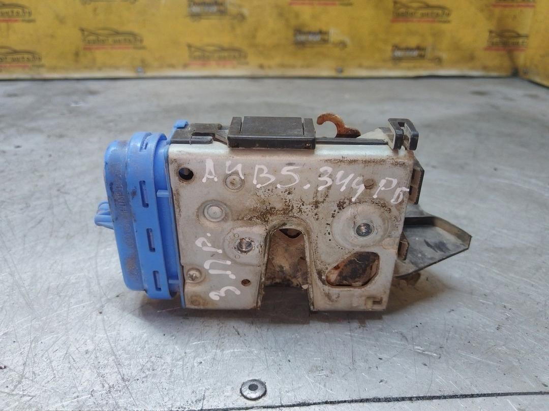 Замок двери задней правой NPFFD7 Audi A4