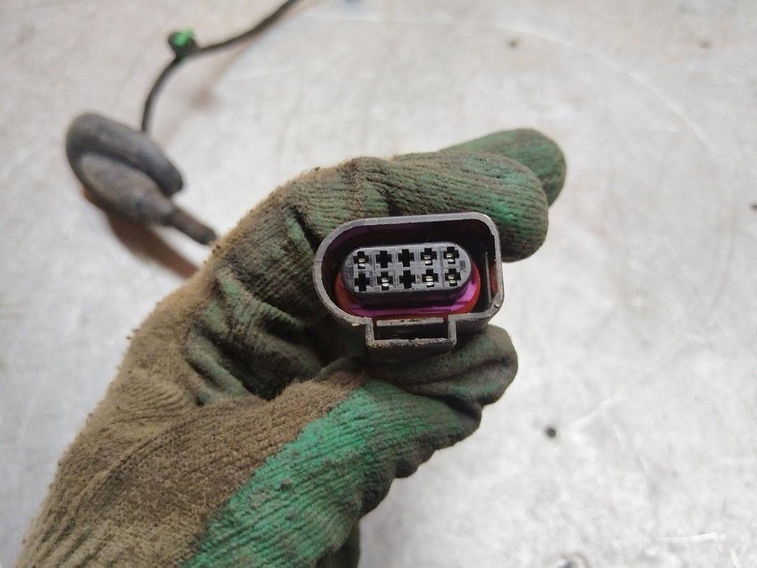 Проводка двери передней правой 0X9O5E Volkswagen Caddy - Фото 3