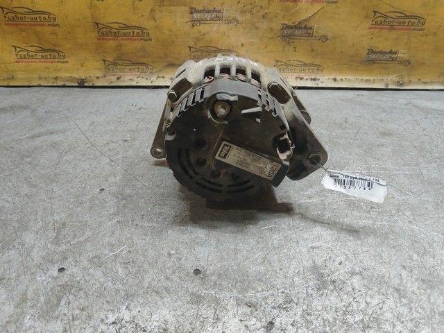 Генератор UQB6FF Renault Scenic купить на авторазборке