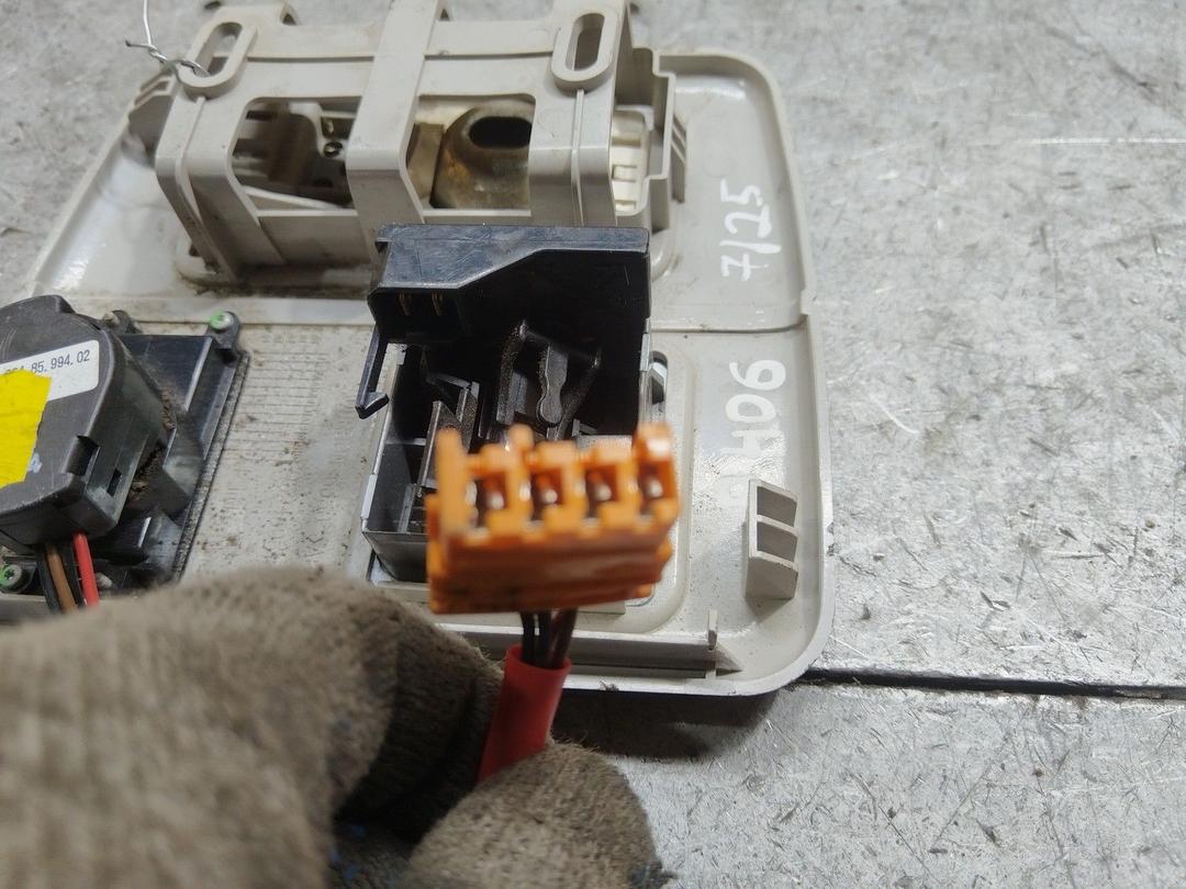 Фонарь салона (плафон) DRS0LH Peugeot 406 - Фото 3