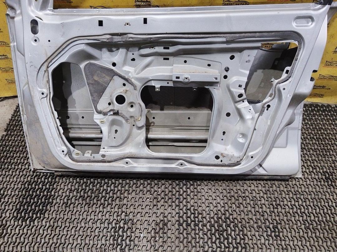 Дверь передняя правая W24DQU Citroen C5 undefined