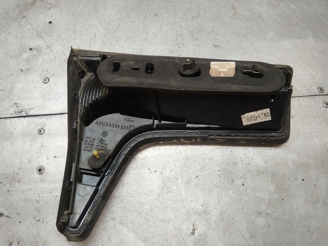 Фонарь крышки багажника правый UH26N0 Citroen C5 - Фото 4