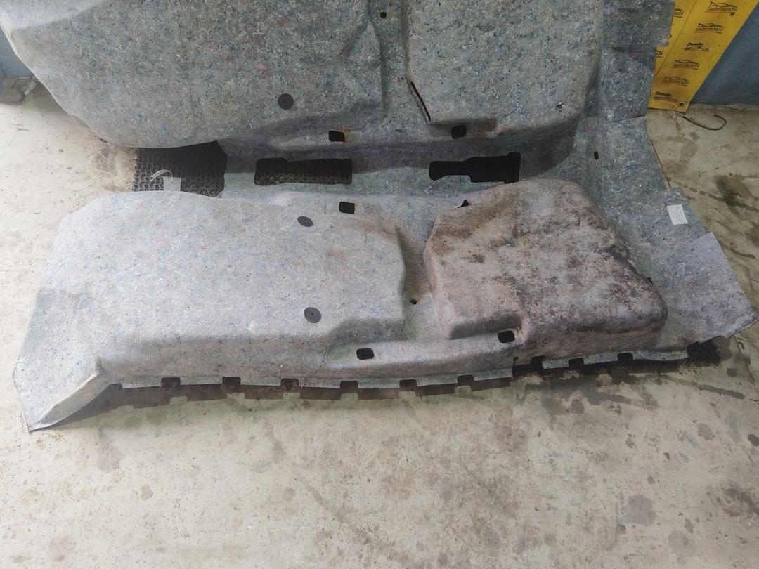 Ковер салонный OQTVKB Volkswagen Polo undefined