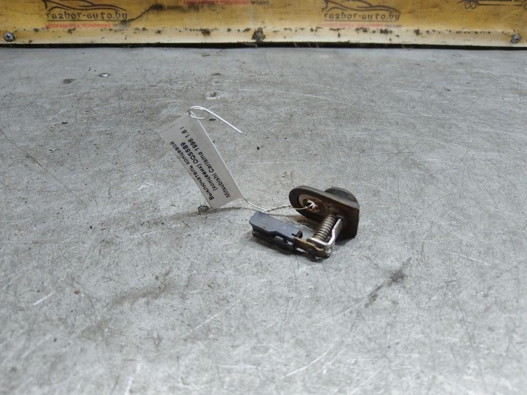 Выключатель концевой (концевик) OQSSB9 Mitsubishi Carisma купить