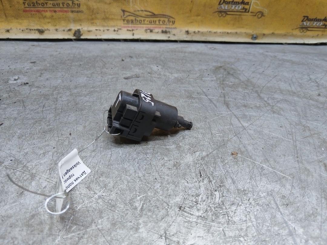 Датчик положения педали тормоза A0QTNX Volkswagen Polo