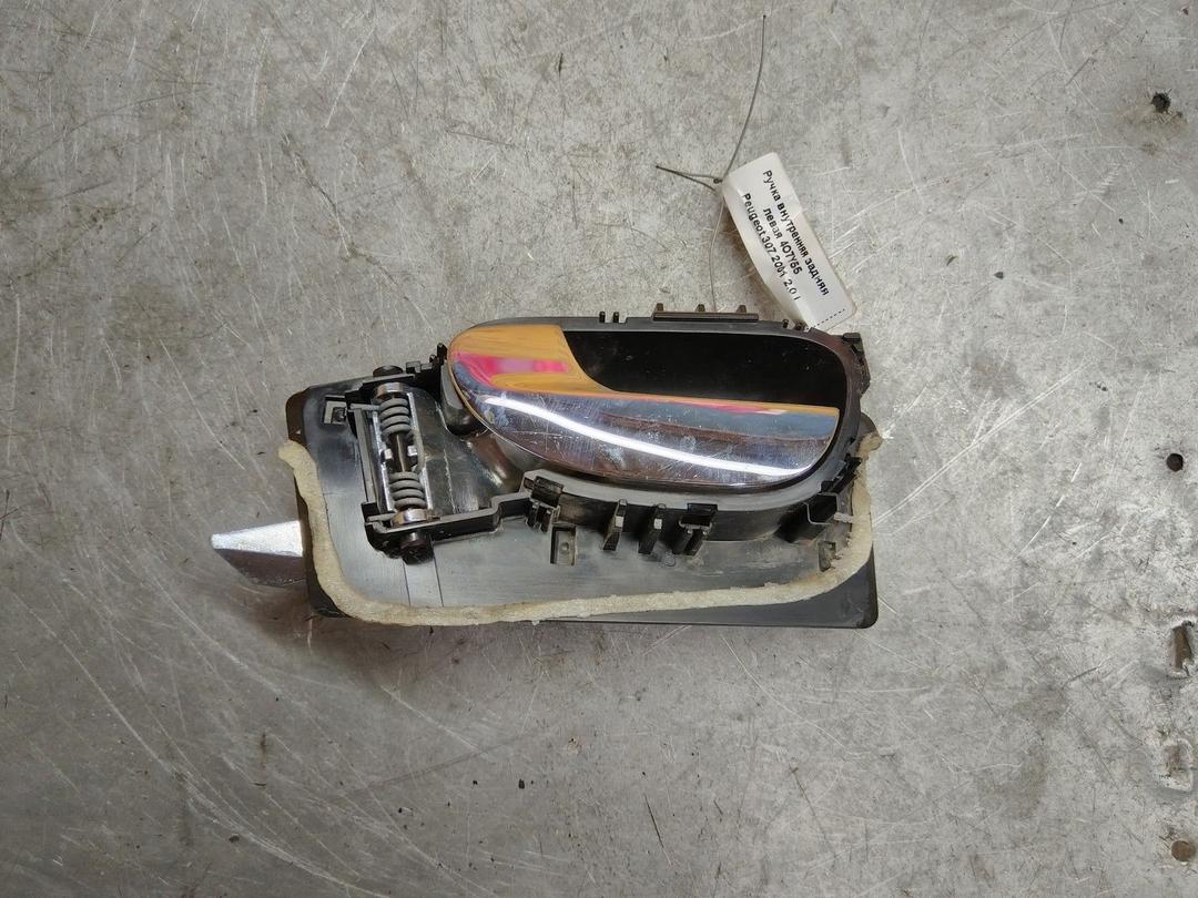 Ручка внутренняя задняя левая 4O7Y55 Peugeot 307 - Фото 1