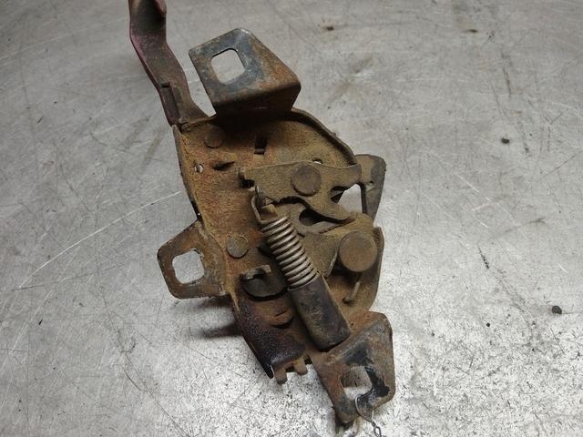 Замок капота GG7LCT Alfa Romeo 147 купить