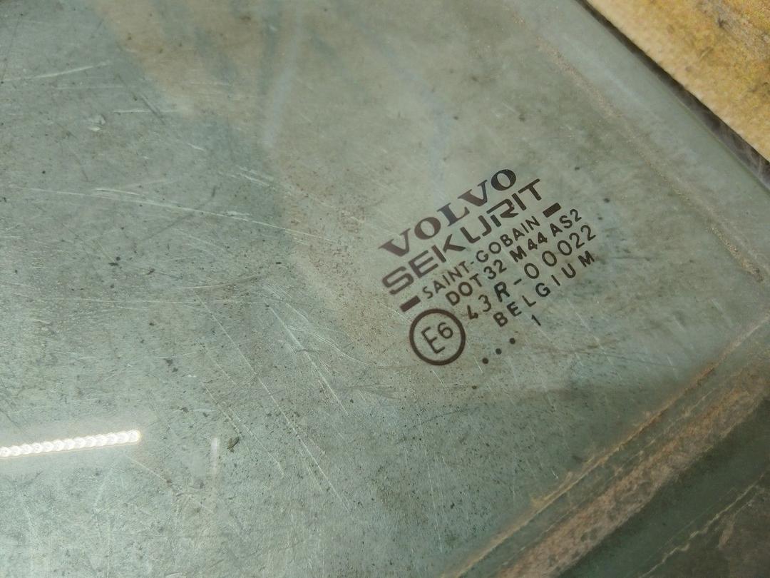 Стекло двери задней правой FLXOCR Volvo V40 - Фото 2