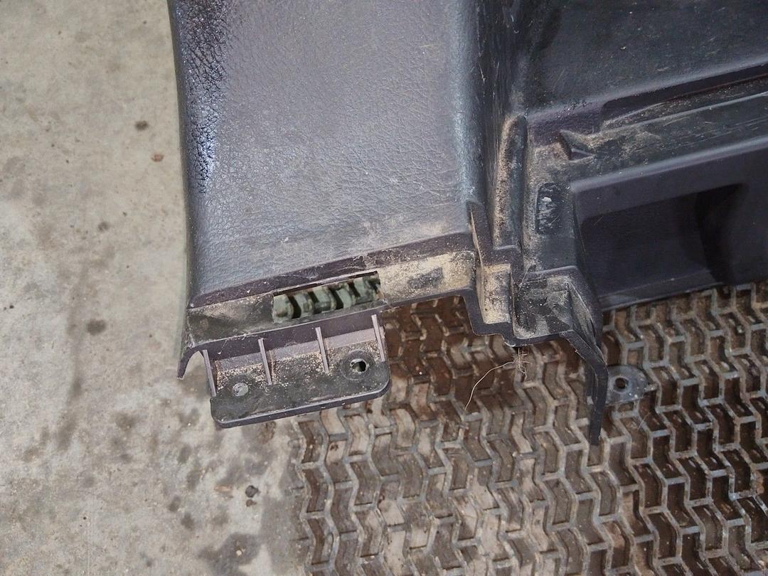 Обшивка багажника Y96TIV Kia Sorento undefined