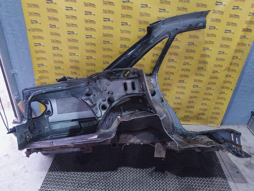 Крыло заднее левое LU0D5L Audi 100 undefined