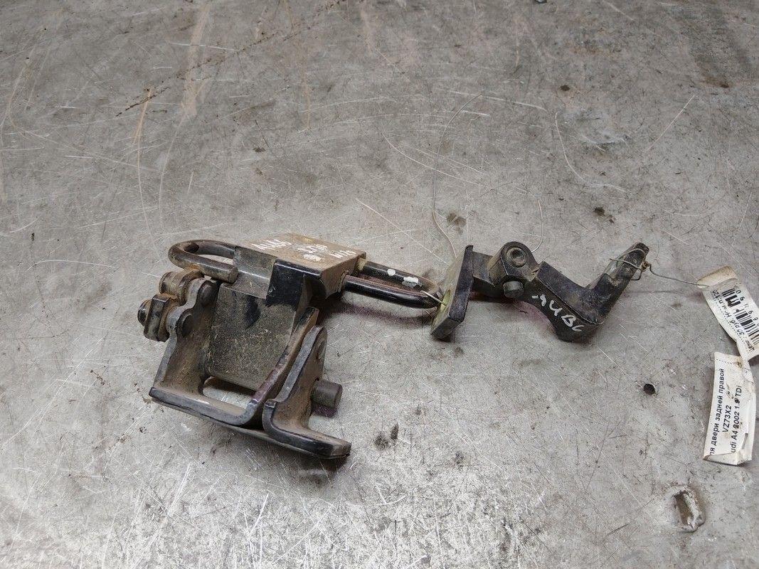 Петля двери задней правой VZ73X2 Audi A4