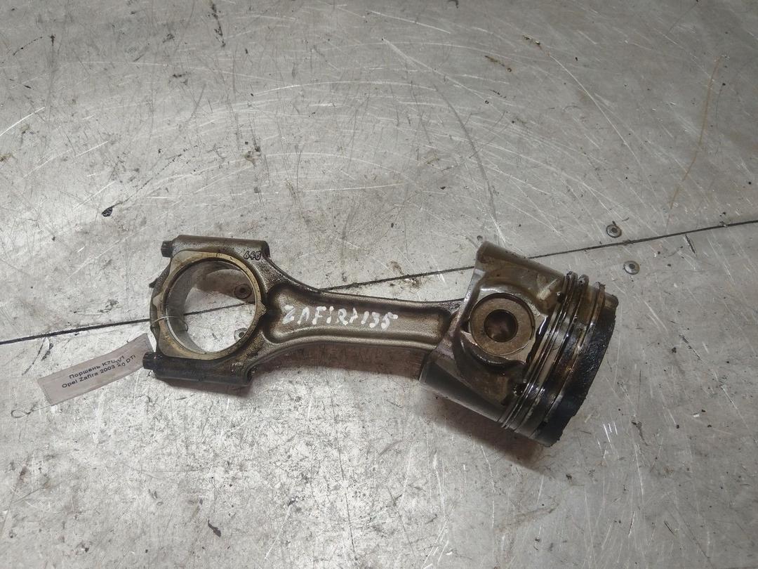 Поршень K7U5V1 Opel Zafira