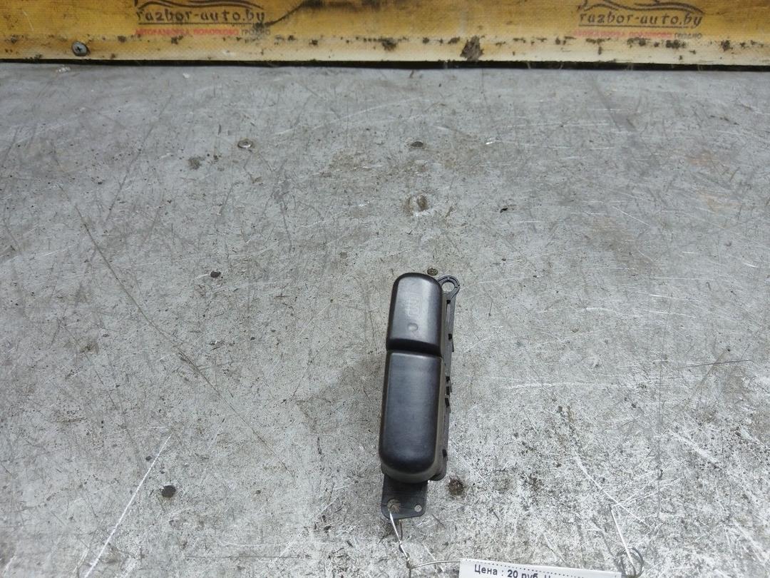 Кнопка подогрева заднего стекла E0CSC5 Mitsubishi Carisma купить с доставкой